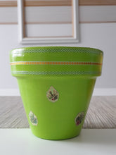 Load image into Gallery viewer, Little Green House Planter