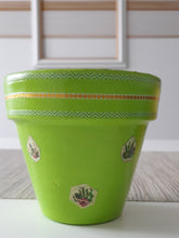 Load image into Gallery viewer, Little Green House Planter