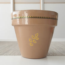 Load image into Gallery viewer, Grace Planter