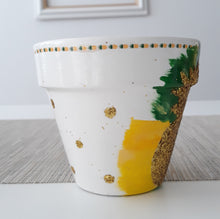 Load image into Gallery viewer, Pineapple Express Planter