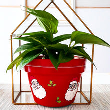 Load image into Gallery viewer, Garrett's Vintage Santa Planter