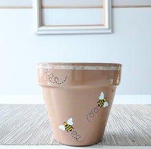 Load image into Gallery viewer, Honey Bee Planter