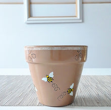 Load image into Gallery viewer, Honey Bee Planter