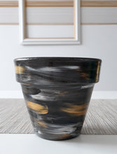 Load image into Gallery viewer, Kali Planter
