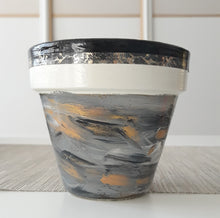 Load image into Gallery viewer, The Abstract Planter
