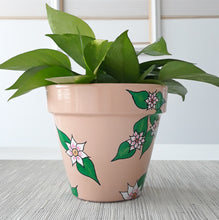 Load image into Gallery viewer, White Magnolia Planter
